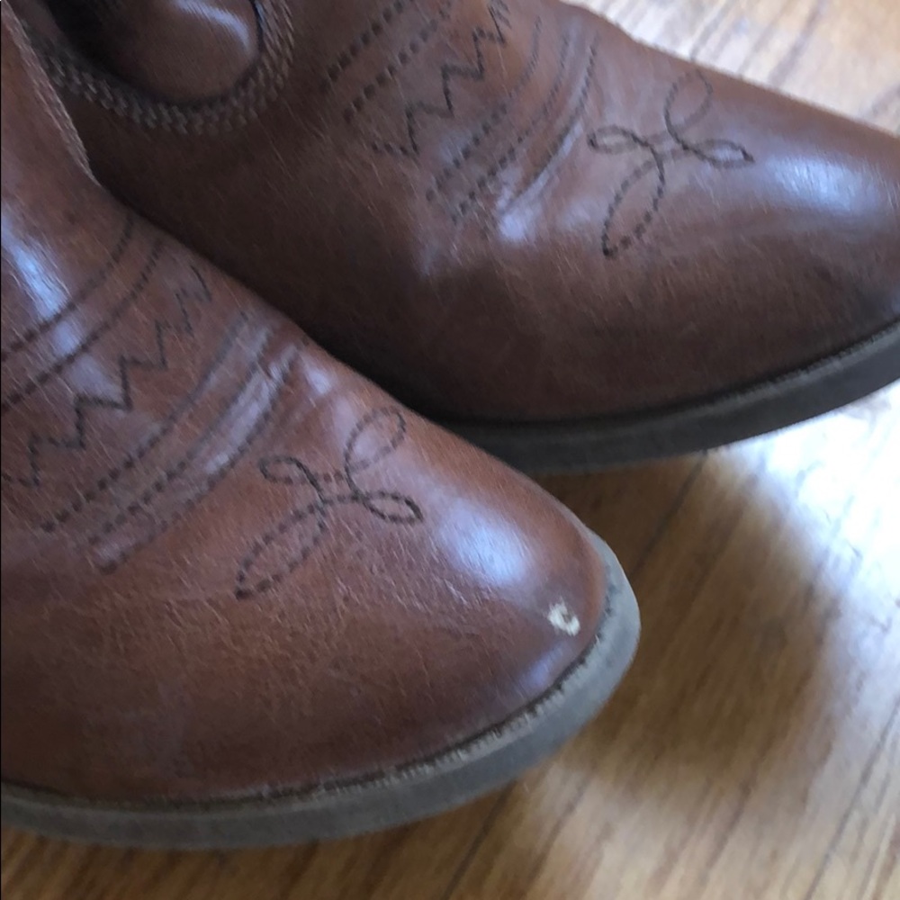Size 9 Target Cowboy Boots 👢 - Picture 3 of 6